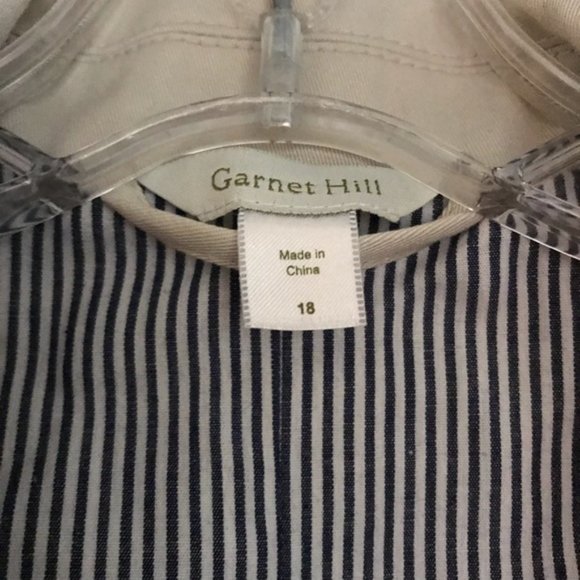 Garnet Hill Khaki Pinstripe Lining Fall 🍂 🍁 Trench Coat - Picture 2 of 7